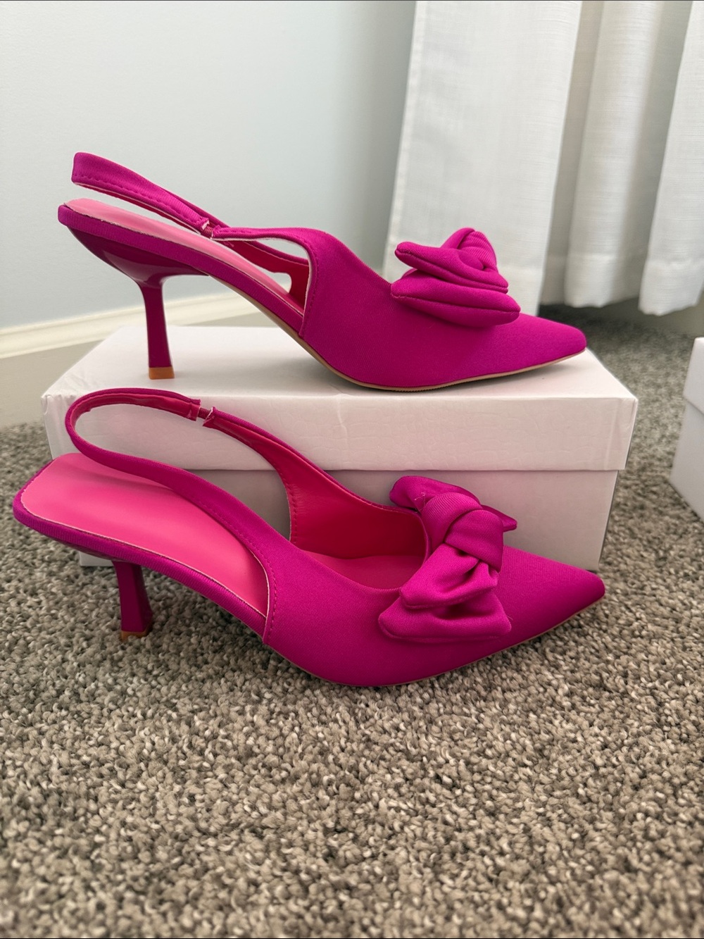 Fuchsia Slingback Pointed-Toe Heels with Knotted Bow